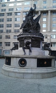 Monument at the Exchange showing French prisoners of war. They built Albert Docks.